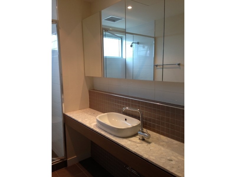 apt 615 1-2 Tarni Court Spinnaker South, New Port SA 5015