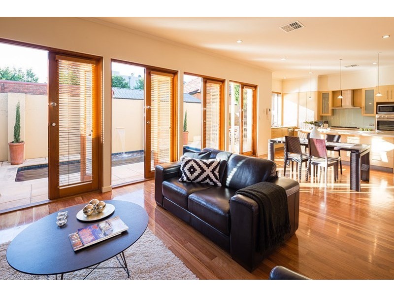 10 Wellington Close, North Adelaide SA 5006