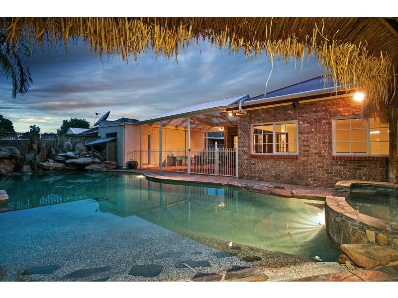 36 Harris Road, Vale Park SA 5081