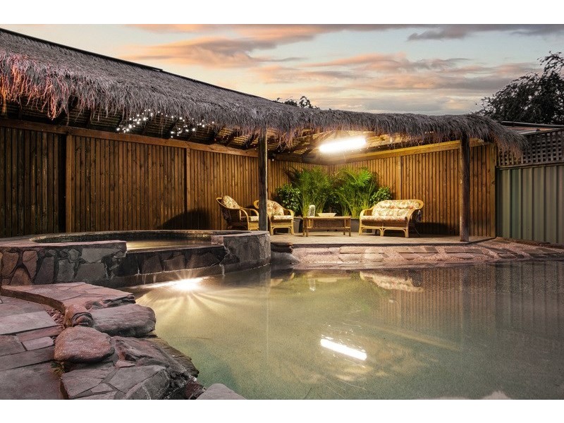 36 Harris Road, Vale Park SA 5081