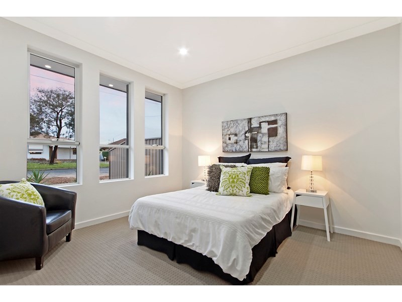 15 Tennyson Street, Clearview SA 5085