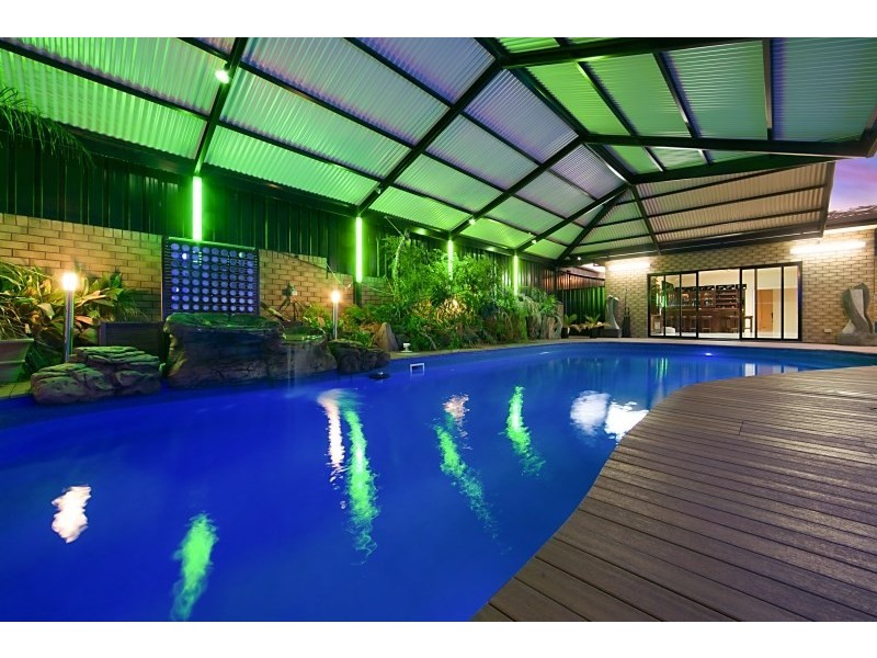 32a Kara Crescent, Gulfview Heights SA 5096