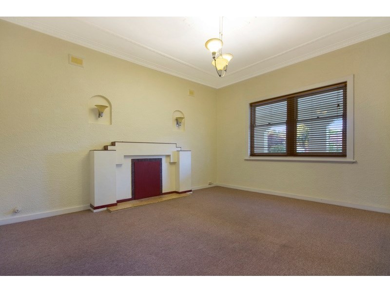 7 Lorraine Avenue, Manningham SA 5086