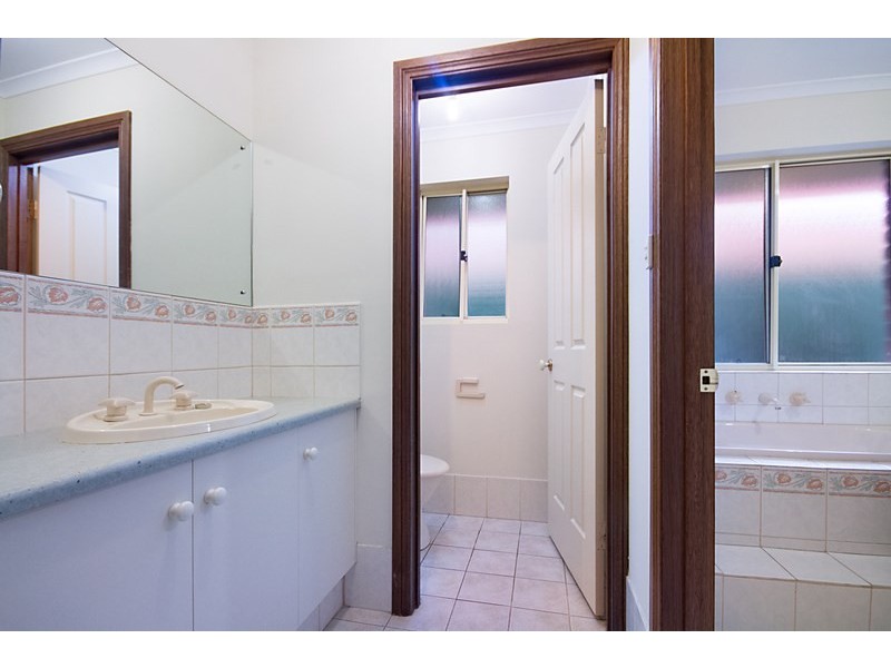 21 Hidcote Circuit, Oakden SA 5086