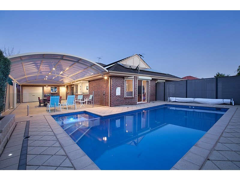 25 Woodland Drive, Oakden SA 5086