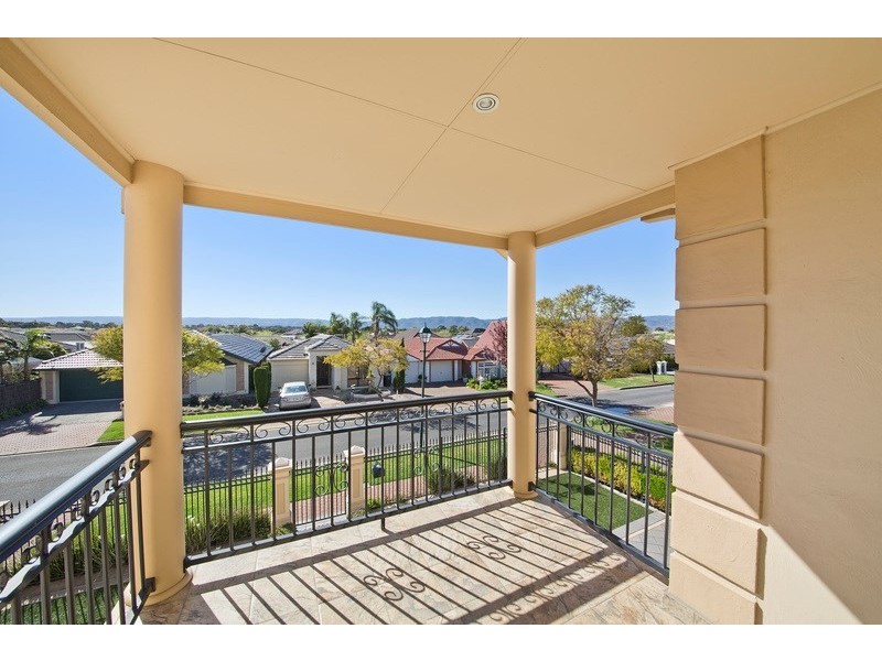 25 Woodland Drive, Oakden SA 5086