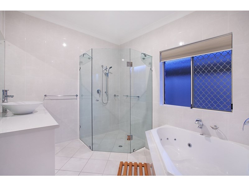 25 Woodland Drive, Oakden SA 5086