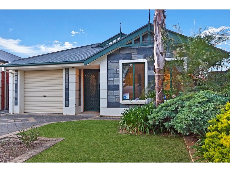 35 RM Williams Drive, Walkley Heights SA 5098