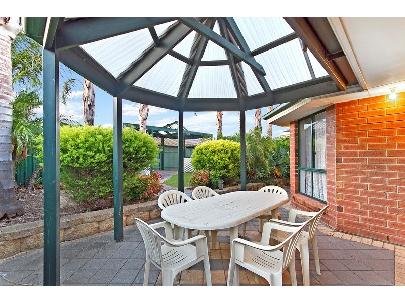 35 RM Williams Drive, Walkley Heights SA 5098