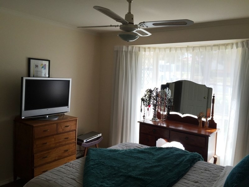 33 Morris Drive, Valley View SA 5093