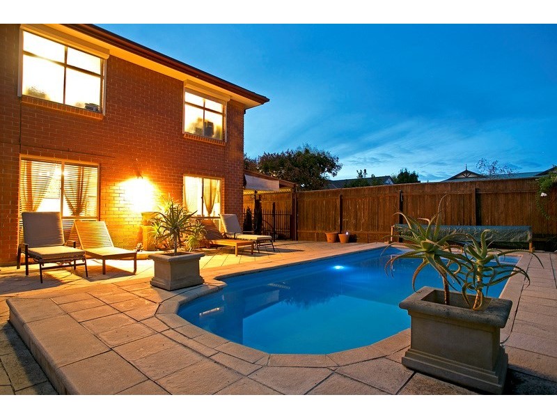 17 Mottistone Court, Oakden SA 5086
