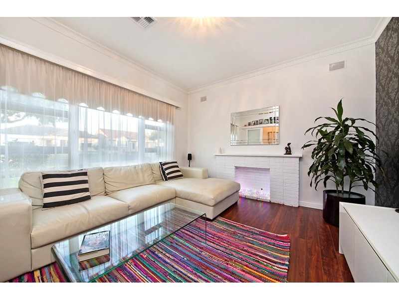 13 Windsor Avenue, Clearview SA 5085