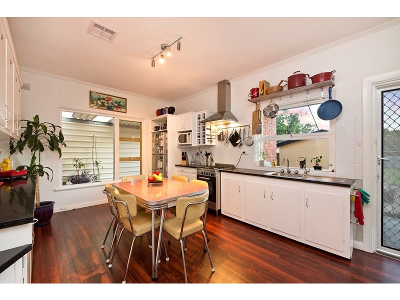 13 Windsor Avenue, Clearview SA 5085