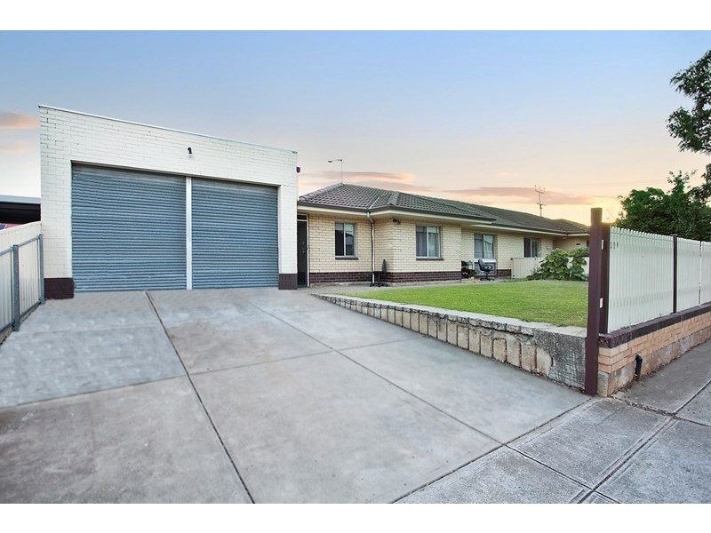 11 and 11A Brunswick Street, Kilburn SA 5084