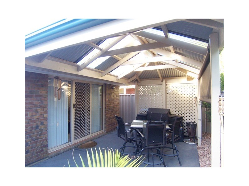 15 Benthall Avenue, Oakden SA 5086