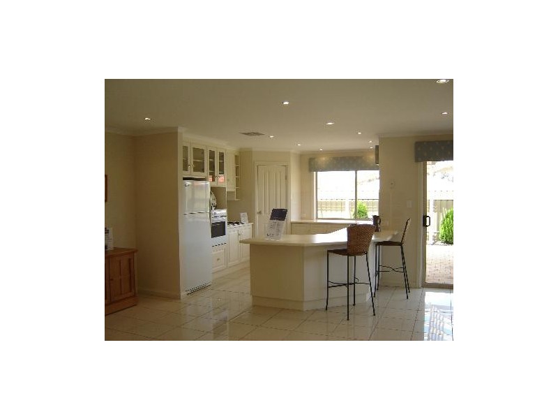 70 Leicester Grove, Andrews Farm SA 5114