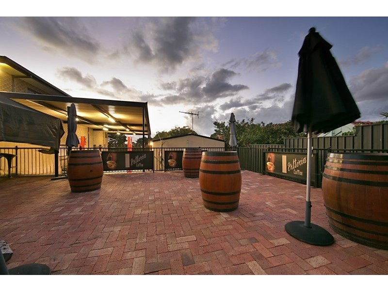 32 Kara Crescent, Gulfview Heights SA 5096