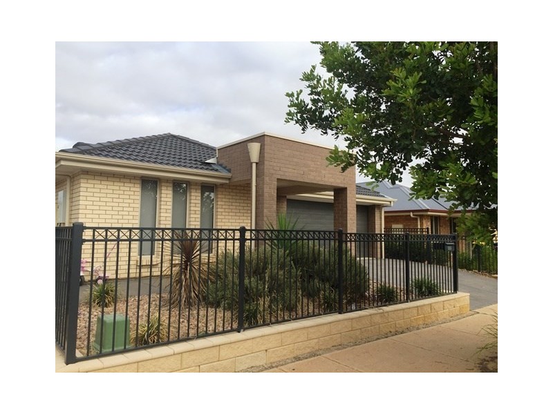 63 Douglas Drive, Munno Para West SA 5115