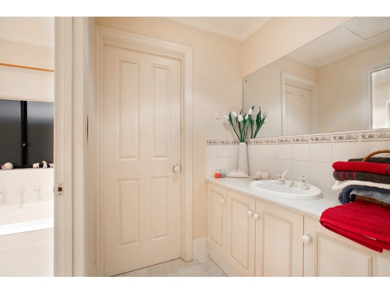 4 Gray Street, Hillcrest SA 5086