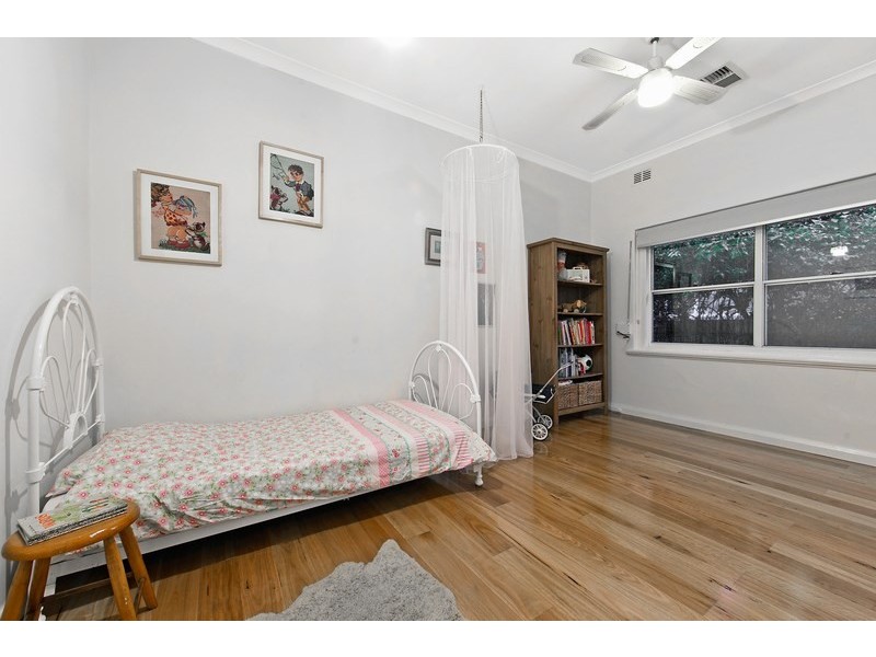 18 Benjamin Street, Manningham SA 5086