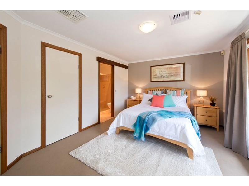 4 Zinfandel Avenue, Wynn Vale SA 5127