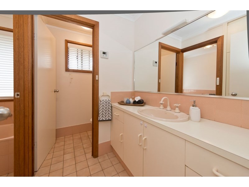4 Zinfandel Avenue, Wynn Vale SA 5127