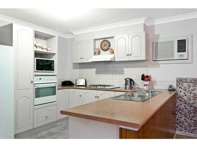 18 Bristol Terrace, Oakden SA 5086