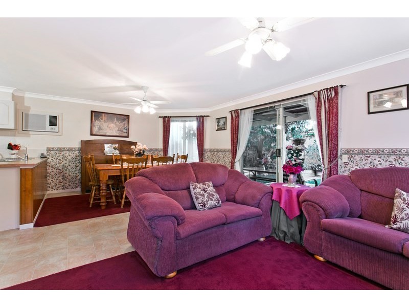 18 Bristol Terrace, Oakden SA 5086