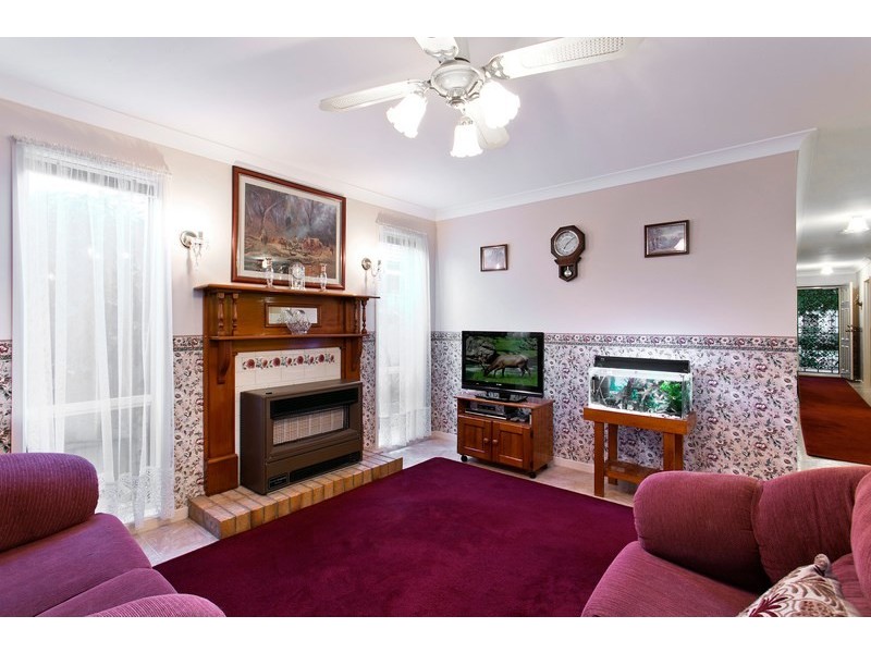 18 Bristol Terrace, Oakden SA 5086