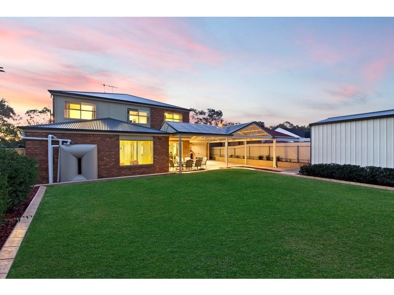 112 Nelson Road, Valley View SA 5093