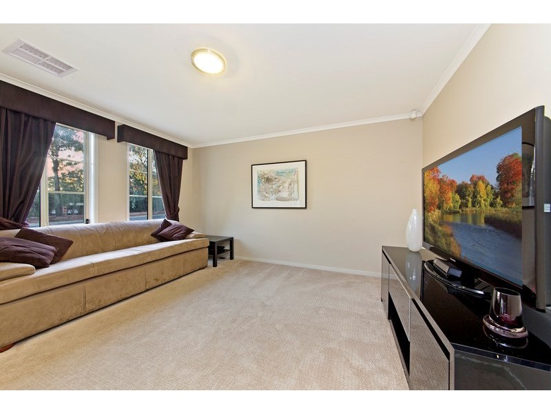 112 Nelson Road, Valley View SA 5093