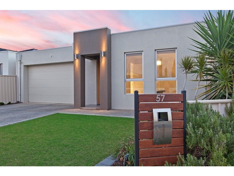 57 Lord Howe Avenue, Hillcrest SA 5086