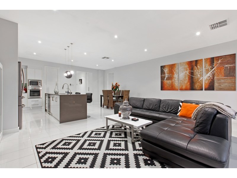 57 Lord Howe Avenue, Hillcrest SA 5086