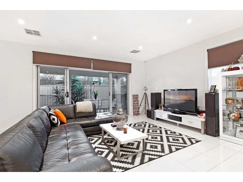 57 Lord Howe Avenue, Hillcrest SA 5086