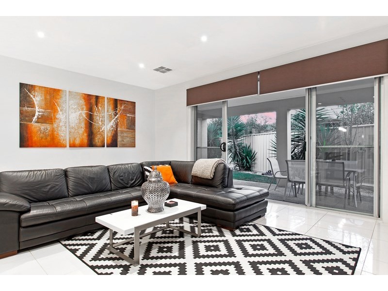 57 Lord Howe Avenue, Hillcrest SA 5086