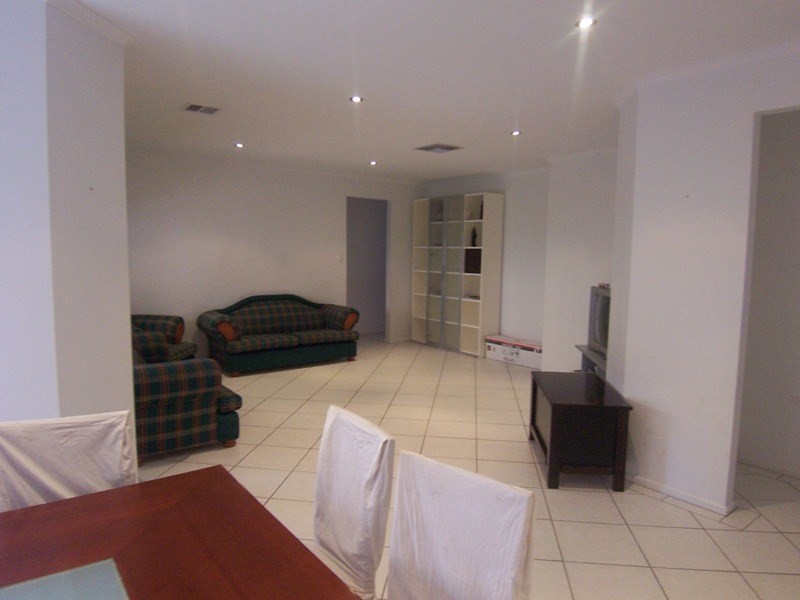 1 Reunion Lane, Mawson Lakes SA 5095