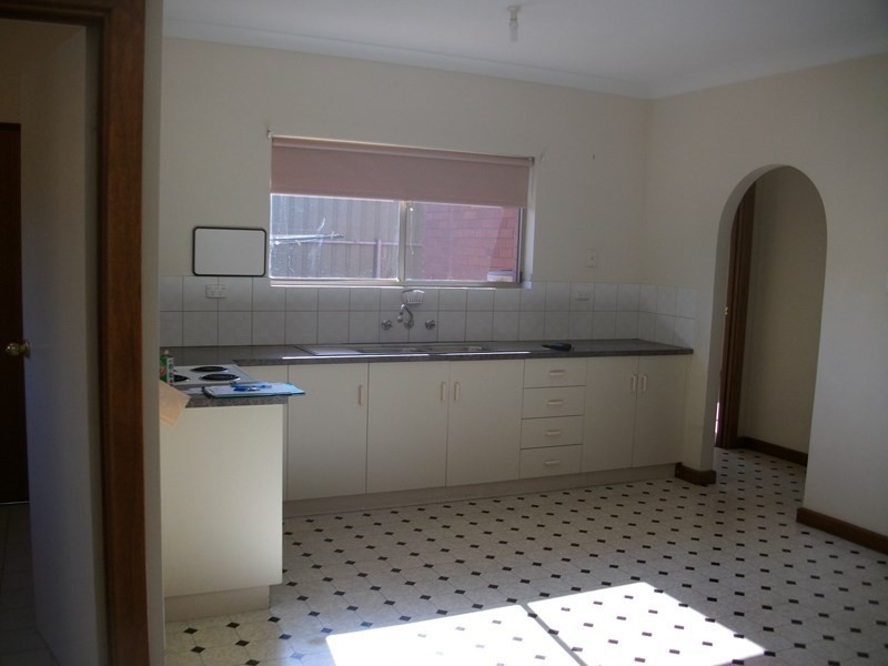 8/272 WHITES Road, Paralowie SA 5108