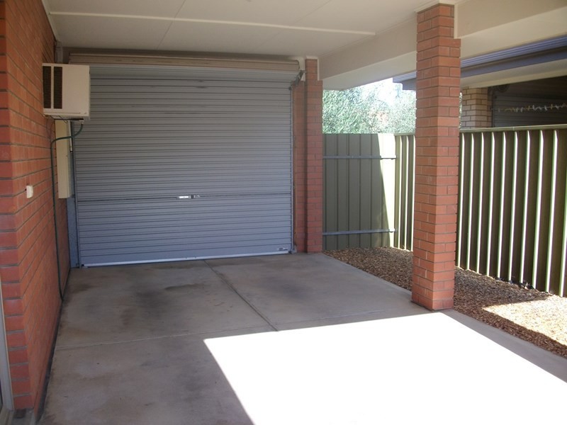 8/272 WHITES Road, Paralowie SA 5108