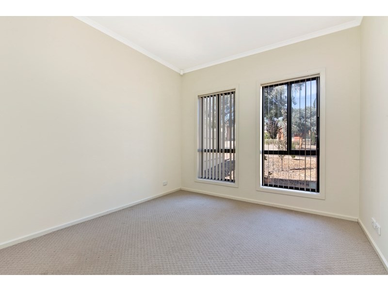 4A Melrose Avenue, Clearview SA 5085