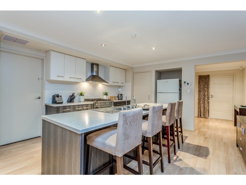 4 Golden Circuit, Parafield Gardens SA 5107