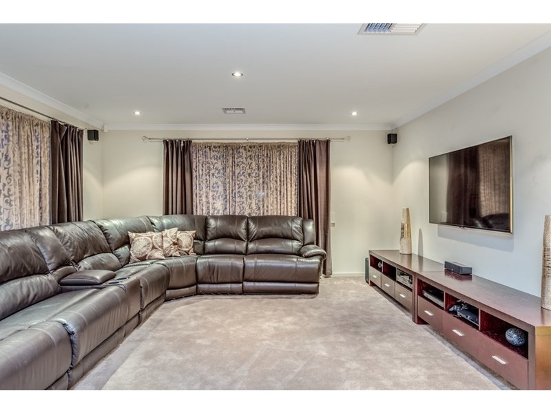 4 Golden Circuit, Parafield Gardens SA 5107