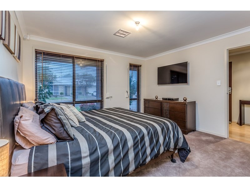 4 Golden Circuit, Parafield Gardens SA 5107