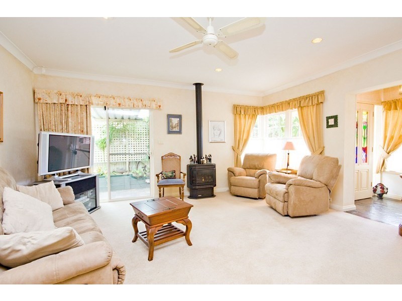 16 Serkirk Avenue, Clearview SA 5085