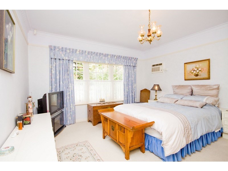 16 Serkirk Avenue, Clearview SA 5085