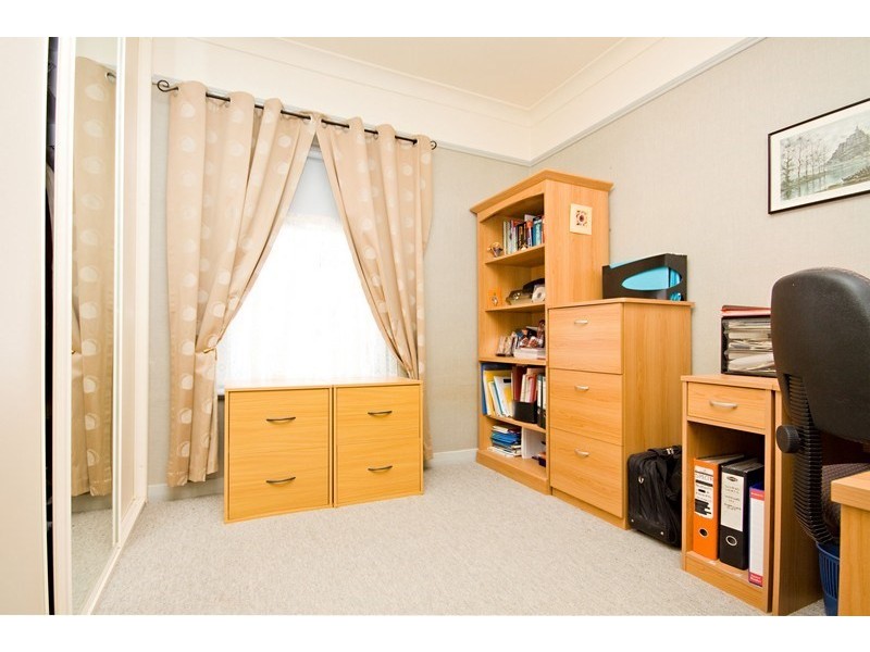 16 Serkirk Avenue, Clearview SA 5085