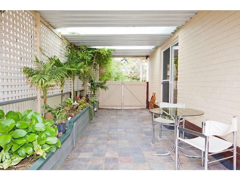 16 Serkirk Avenue, Clearview SA 5085