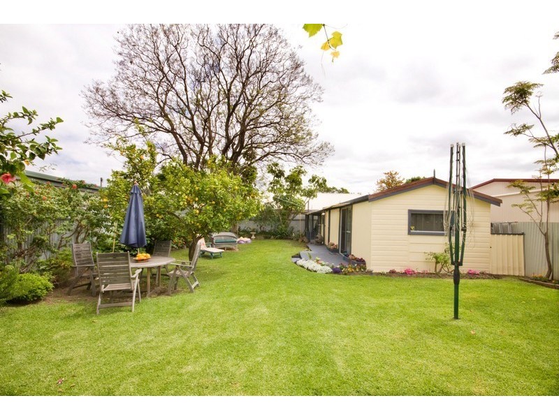 16 Serkirk Avenue, Clearview SA 5085