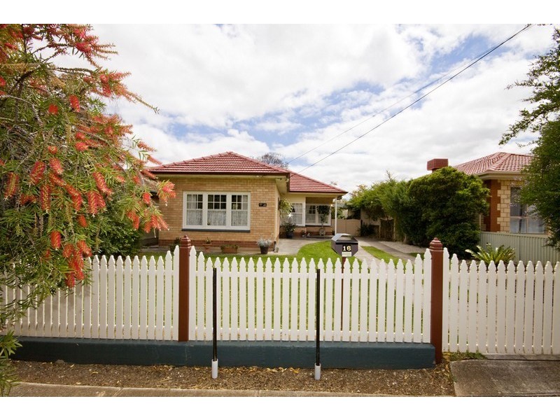 16 Serkirk Avenue, Clearview SA 5085