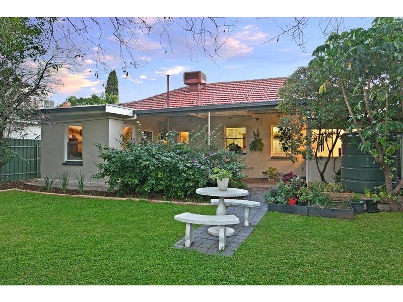 33 Hampstead Road, Manningham SA 5086