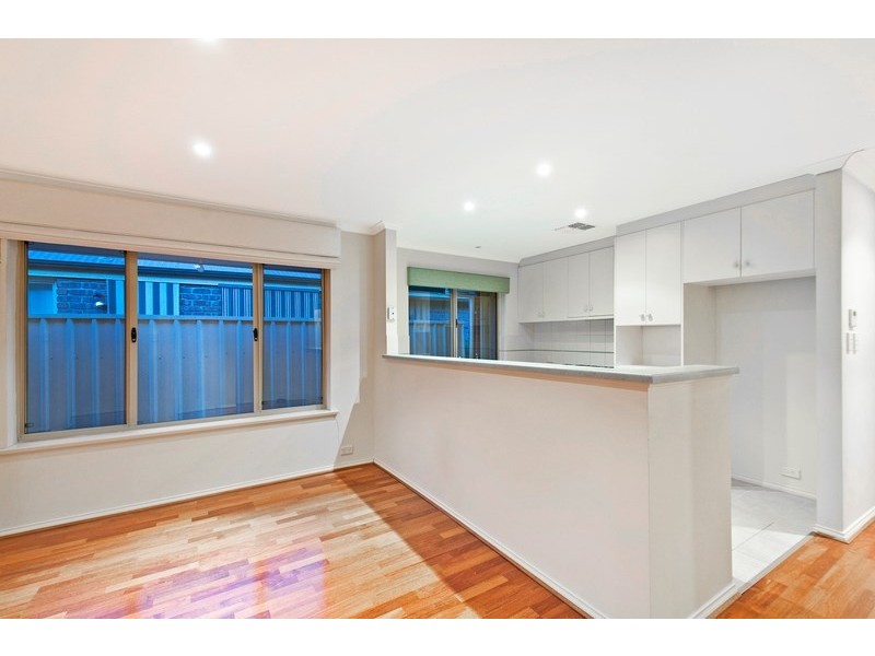 14 Hilltop Drive, Oakden SA 5086